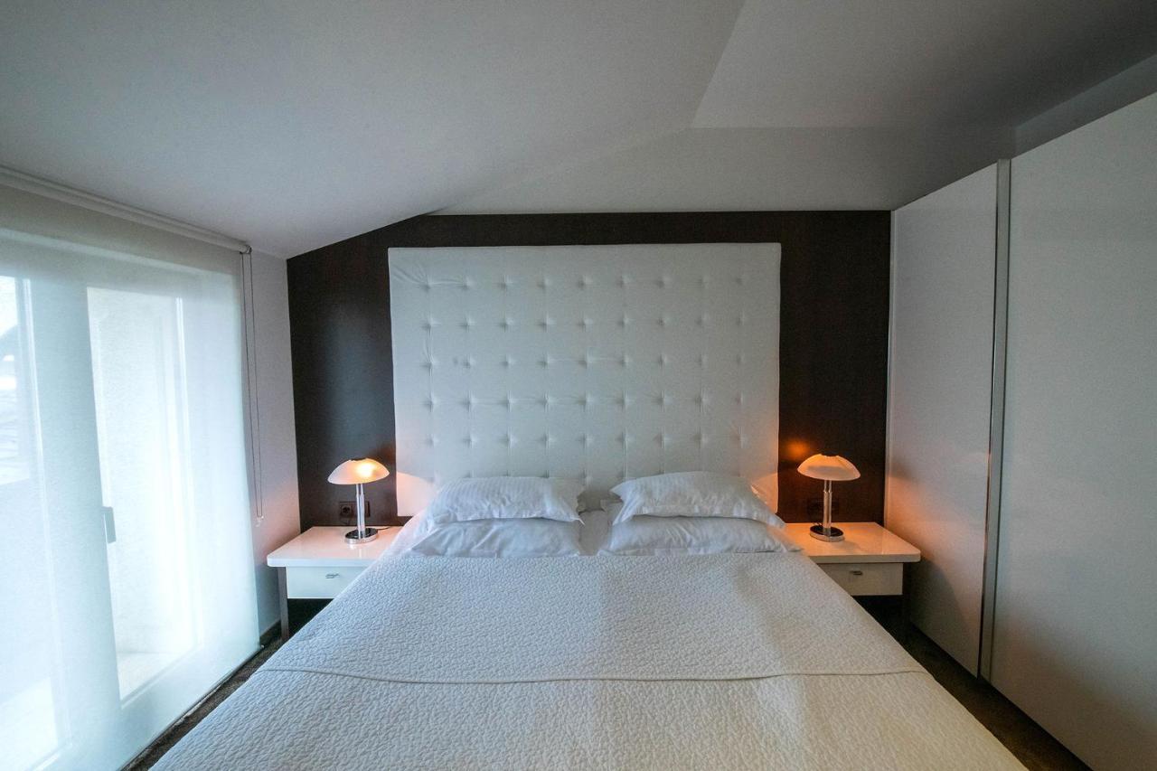 Hotel Villa Ekaterina Vakarel Eksteriør billede